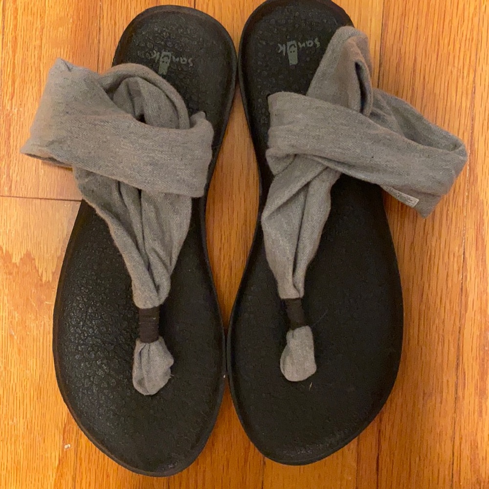 Sanuk